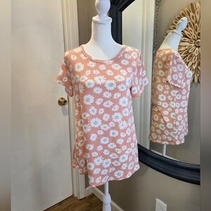 Peach Daisy Print Short Sleeve Tee